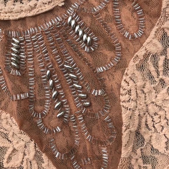 Boho Lace Embellished Tunic Top - Picture 4 of 5